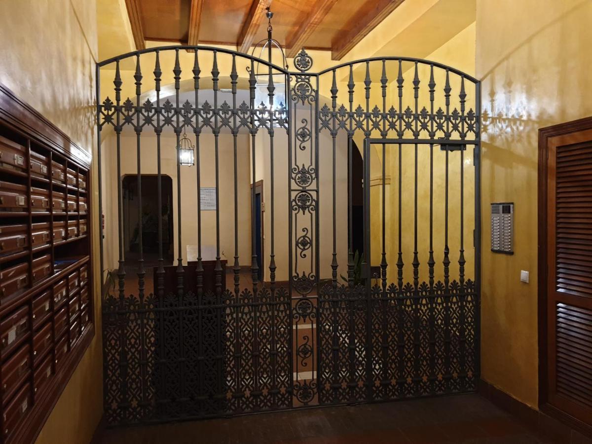Santa Ana - Palacio Del Infantado Siviglia Esterno foto